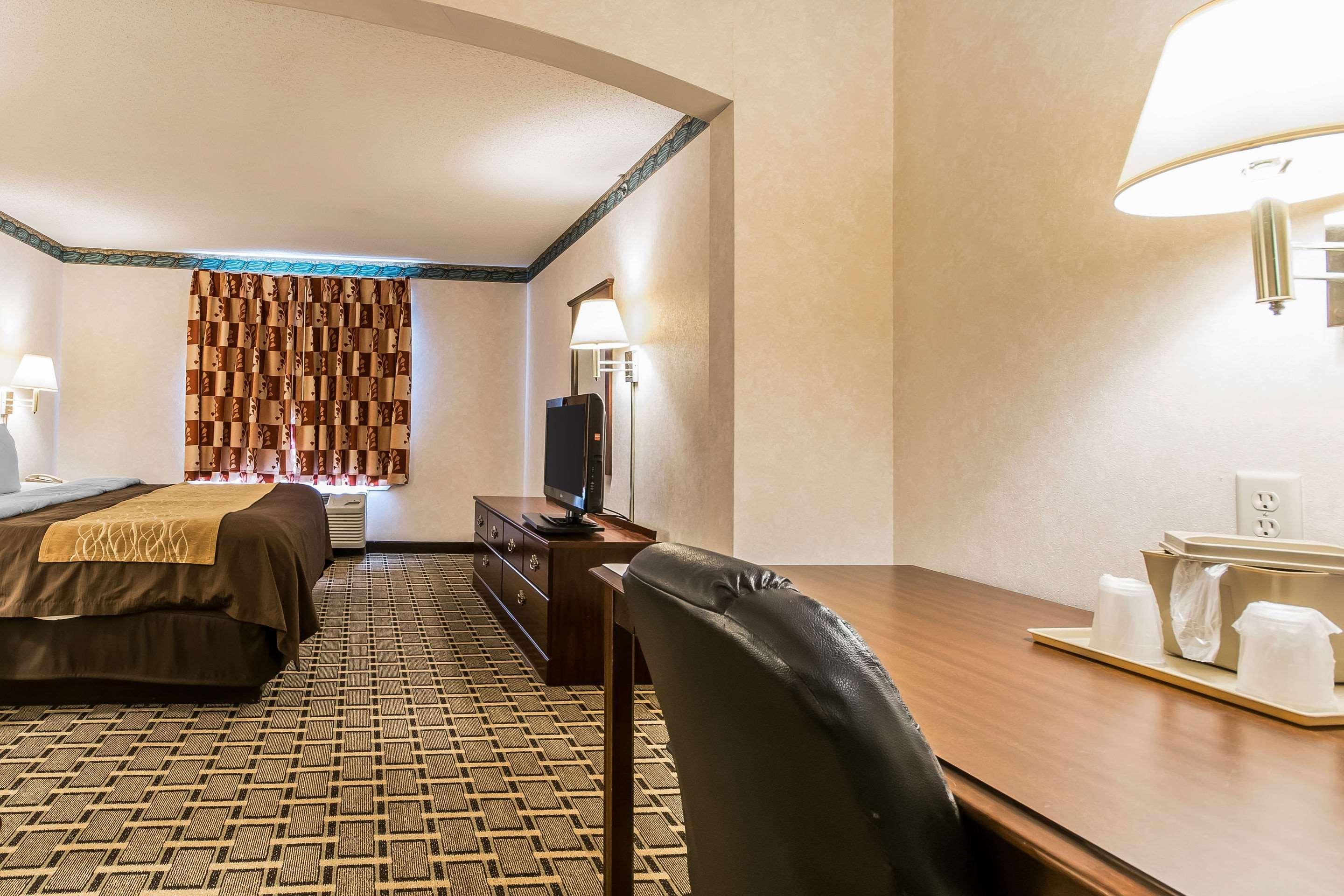Quality Inn & Suites Stacer Luaran gambar